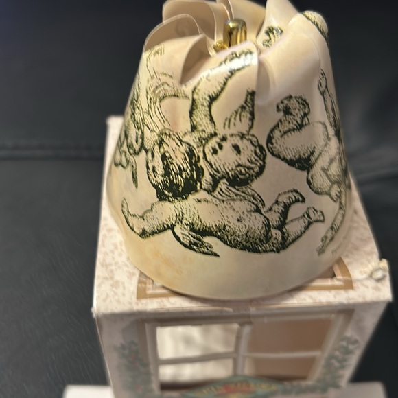 Two Vintage Spin Shades Revolving Lamp Shade Angels Christmas - Picture 3 of 13